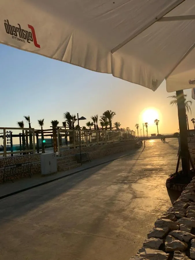Splendide T3 Avec Terrasse Privee De 140 M2 Praia Da Rocha Portimao 0*,  Portugal