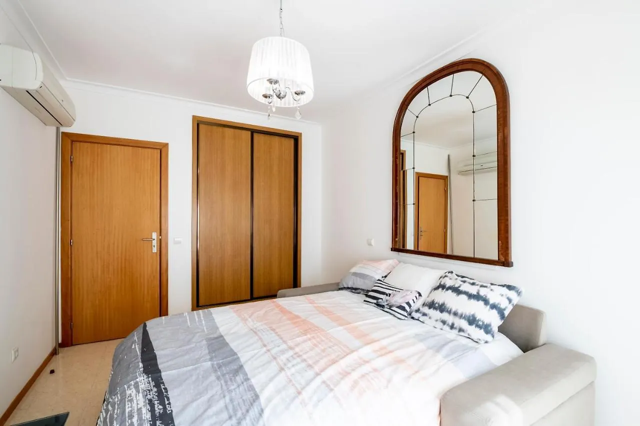 Splendide T3 avec terrasse privée de 140 M2 PRAIA DA ROCHA Portimão 0*,  Portogallo